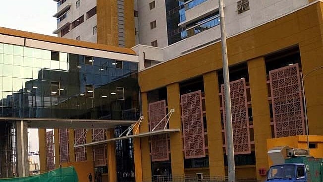 Bhopal News: Hamidia Hospital Mum On Cracked Radiant Warmers